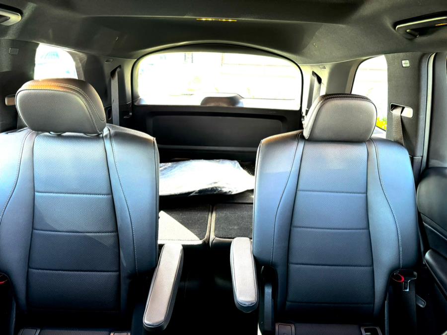 2023 Mercedes-benz Gls 450 4MATIC, available for sale in NEW BRITAIN, Connecticut | Prestige Auto Superstore. NEW BRITAIN, Connecticut 2023 Mercedes-benz Gls 450 4MATIC, available for sale in NEW BRITAIN, Connecticut | Prestige Auto Superstore. NEW BRITAIN, Connecticut
