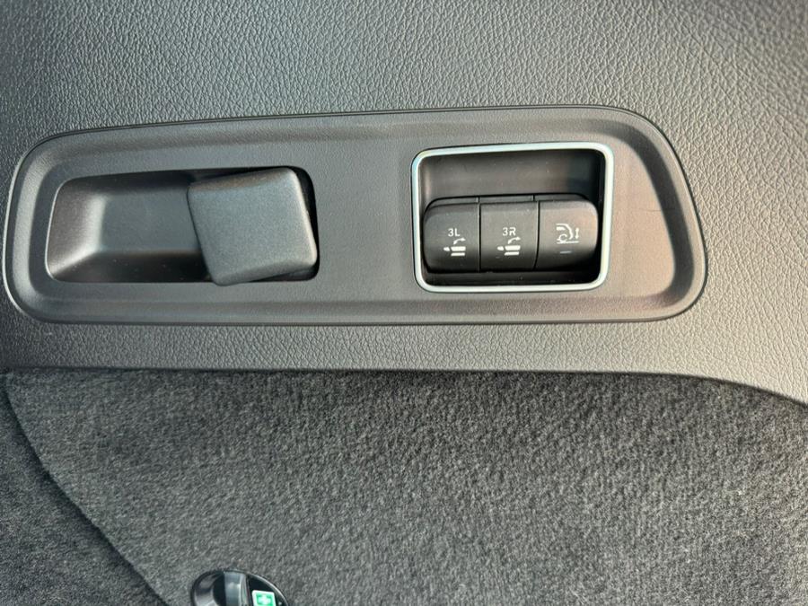 2023 Mercedes-benz Gls 450 4MATIC, available for sale in NEW BRITAIN, Connecticut | Prestige Auto Superstore. NEW BRITAIN, Connecticut 2023 Mercedes-benz Gls 450 4MATIC, available for sale in NEW BRITAIN, Connecticut | Prestige Auto Superstore. NEW BRITAIN, Connecticut