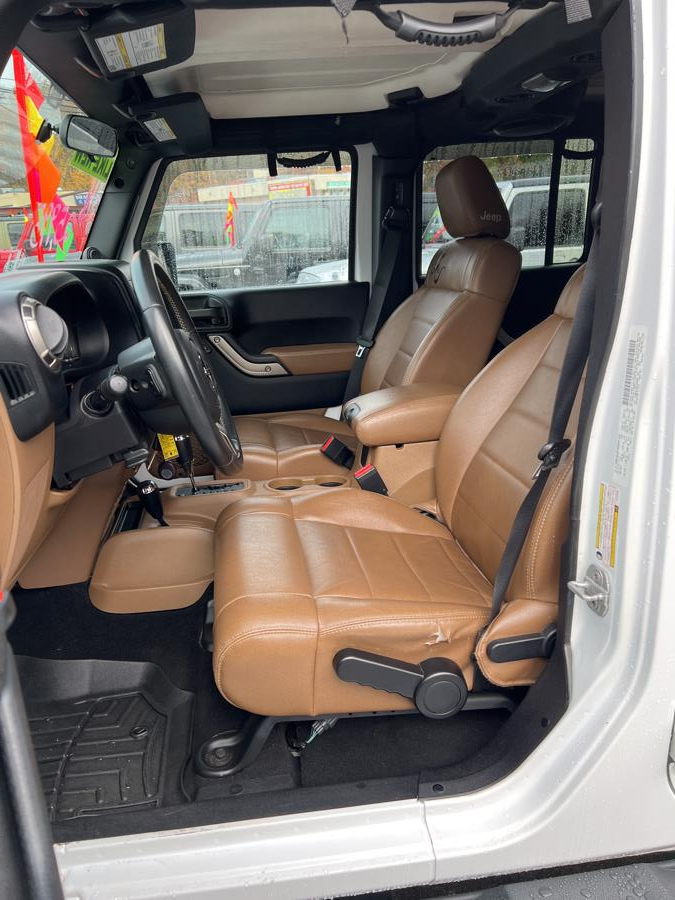 2011 Jeep Wrangler Unlimited 4WD 4dr Mojave, available for sale in Branford, Connecticut | Al Mac Motors 2. Branford, Connecticut 2011 Jeep Wrangler Unlimited 4WD 4dr Mojave, available for sale in Branford, Connecticut | Al Mac Motors 2. Branford, Connecticut