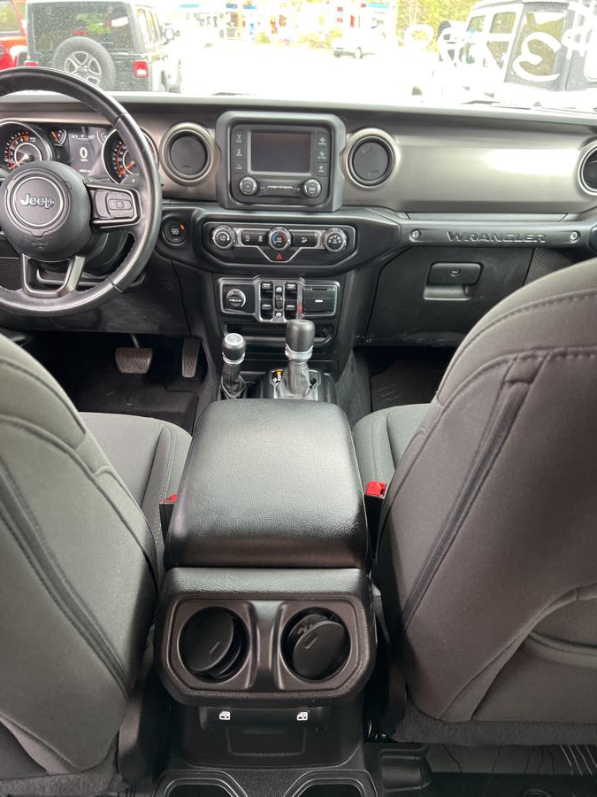 2019 Jeep Wrangler Unlimited Sport S 4x4, available for sale in Branford, Connecticut | Al Mac Motors 2. Branford, Connecticut 2019 Jeep Wrangler Unlimited Sport S 4x4, available for sale in Branford, Connecticut | Al Mac Motors 2. Branford, Connecticut
