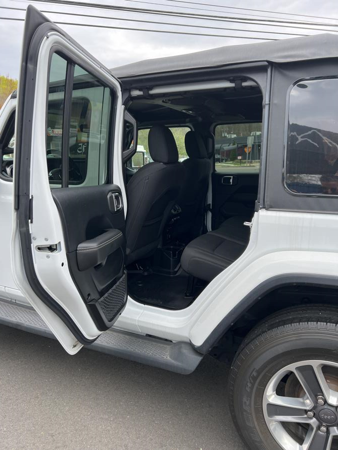 2018 Jeep Wrangler Unlimited Sahara 4x4, available for sale in Branford, Connecticut | Al Mac Motors 2. Branford, Connecticut 2018 Jeep Wrangler Unlimited Sahara 4x4, available for sale in Branford, Connecticut | Al Mac Motors 2. Branford, Connecticut