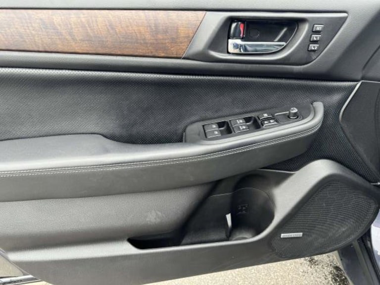 2016 Subaru Outback 4dr Wgn 2.5i Limited PZEV, available for sale in Port Washington, New York | Sandpoint Autosales. Port Washington, New York 2016 Subaru Outback 4dr Wgn 2.5i Limited PZEV, available for sale in Port Washington, New York | Sandpoint Autosales. Port Washington, New York