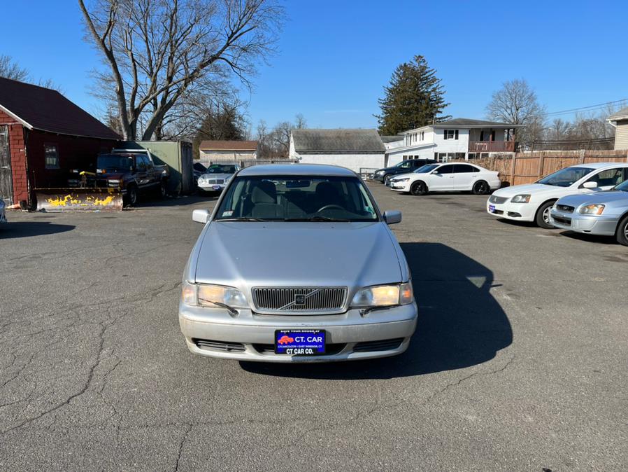 Used 1998 Volvo V70 in East Windsor, Connecticut | CT Car Co LLC. East Windsor, Connecticut