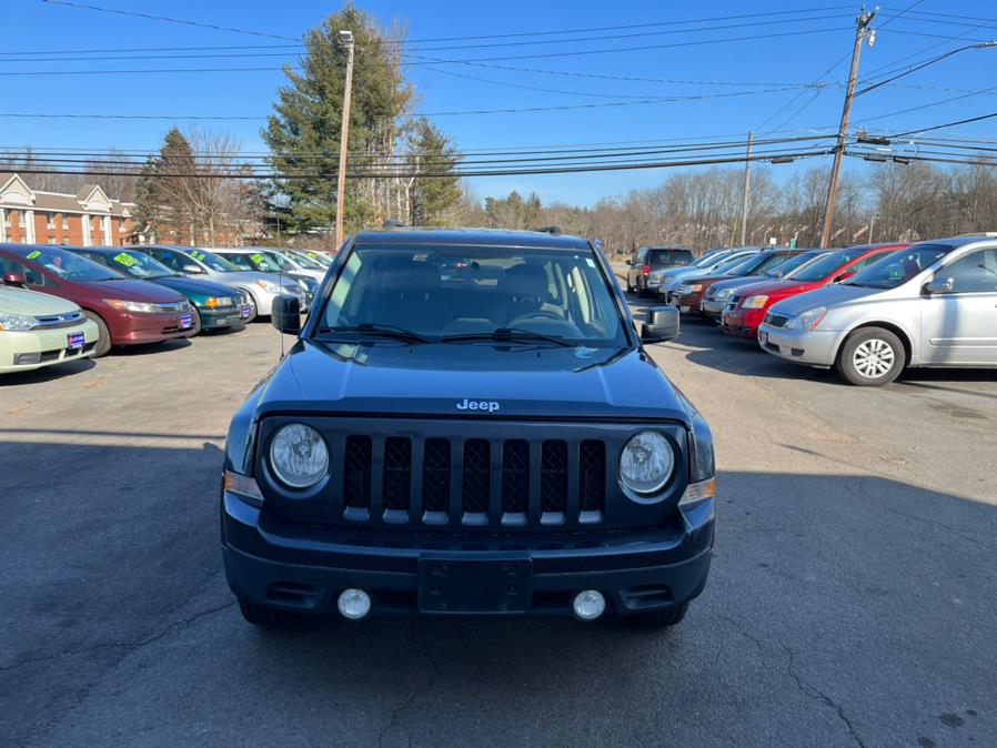 2014 Jeep Patriot FWD 4dr Sport, available for sale in East Windsor, Connecticut | CT Car Co LLC. East Windsor, Connecticut
