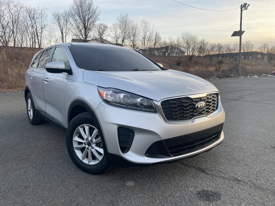 Used 2020 Kia Sorento in Plainfield, New Jersey | Lux Auto Sales of NJ. Plainfield, New Jersey