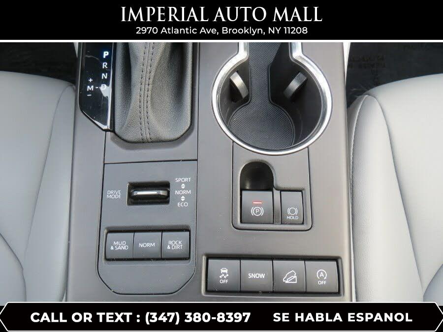 2021 Toyota Highlander XLE, available for sale in Brooklyn, New York | Imperial Auto Mall. Brooklyn, New York 2021 Toyota Highlander XLE, available for sale in Brooklyn, New York | Imperial Auto Mall. Brooklyn, New York