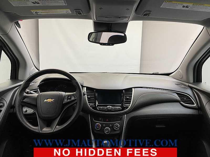 2019 Chevrolet Trax LS, available for sale in Naugatuck, Connecticut | J&M Automotive Sls&Svc LLC. Naugatuck, Connecticut 2019 Chevrolet Trax LS, available for sale in Naugatuck, Connecticut | J&M Automotive Sls&Svc LLC. Naugatuck, Connecticut