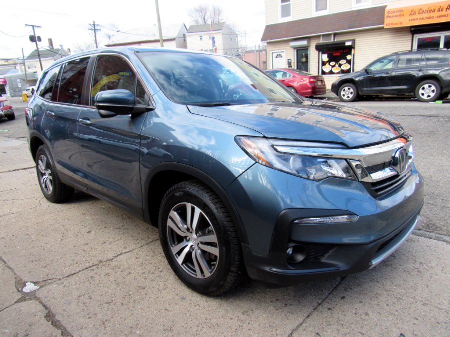 Used 2018 Honda Pilot in Paterson, New Jersey | MFG Prestige Auto Group. Paterson, New Jersey