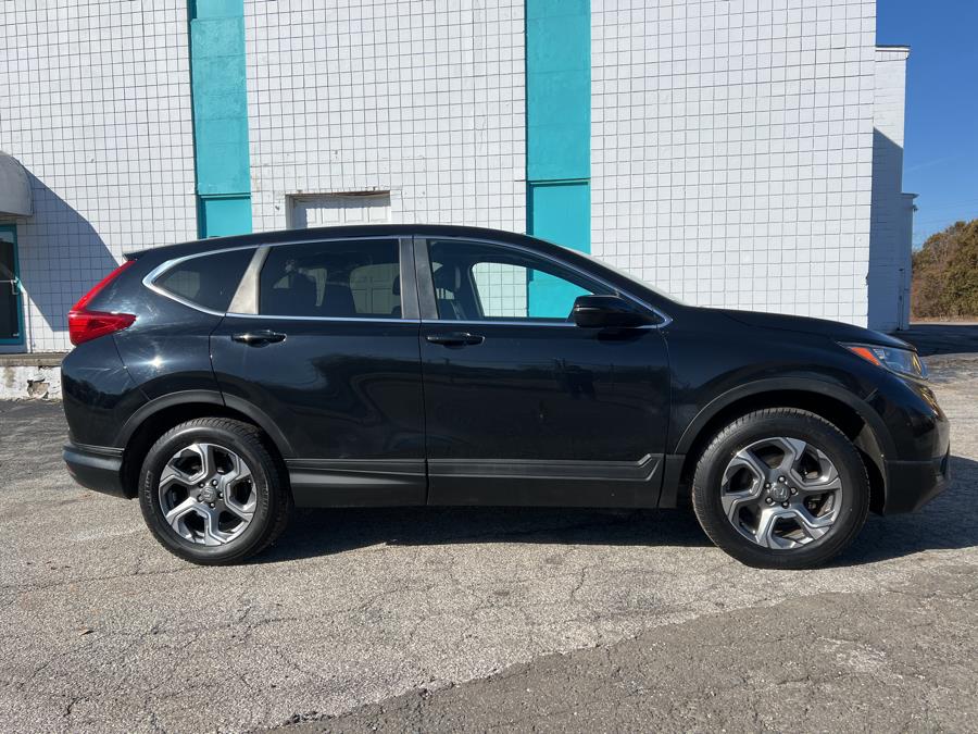 Used 2017 Honda CR-V in Milford, Connecticut | Dealertown Auto Wholesalers. Milford, Connecticut