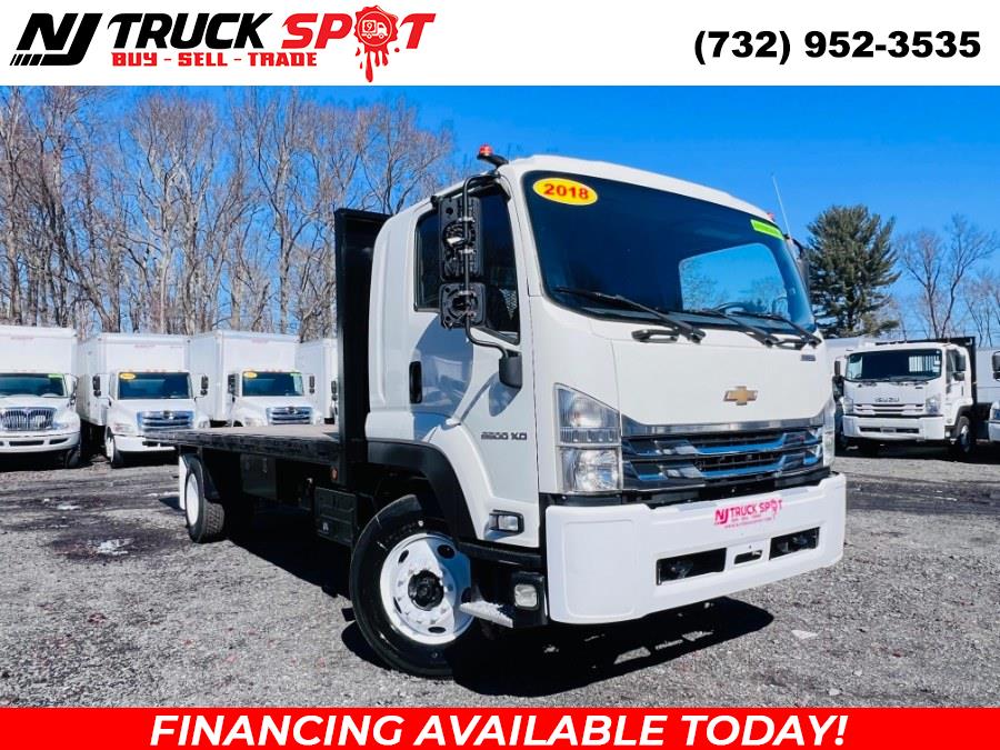 2018 ISUZU FTR CHEVROLET 6500XD Diesel 26 FEET FLAT BED + 25,995LB GVW + NO CDL, available for sale in South Amboy, New Jersey | NJ Truck Spot. South Amboy, New Jersey