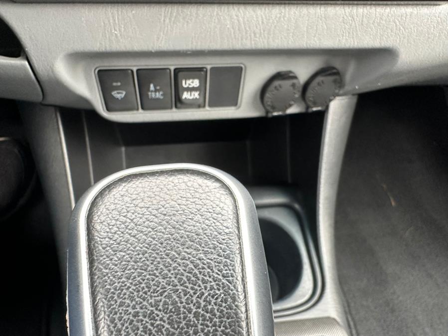 2015 Toyota Tacoma 4WD Double Cab V6 AT TRD Pro (Natl), available for sale in South Windsor, Connecticut | Mike And Tony Auto Sales, Inc. South Windsor, Connecticut 2015 Toyota Tacoma 4WD Double Cab V6 AT TRD Pro (Natl), available for sale in South Windsor, Connecticut | Mike And Tony Auto Sales, Inc. South Windsor, Connecticut