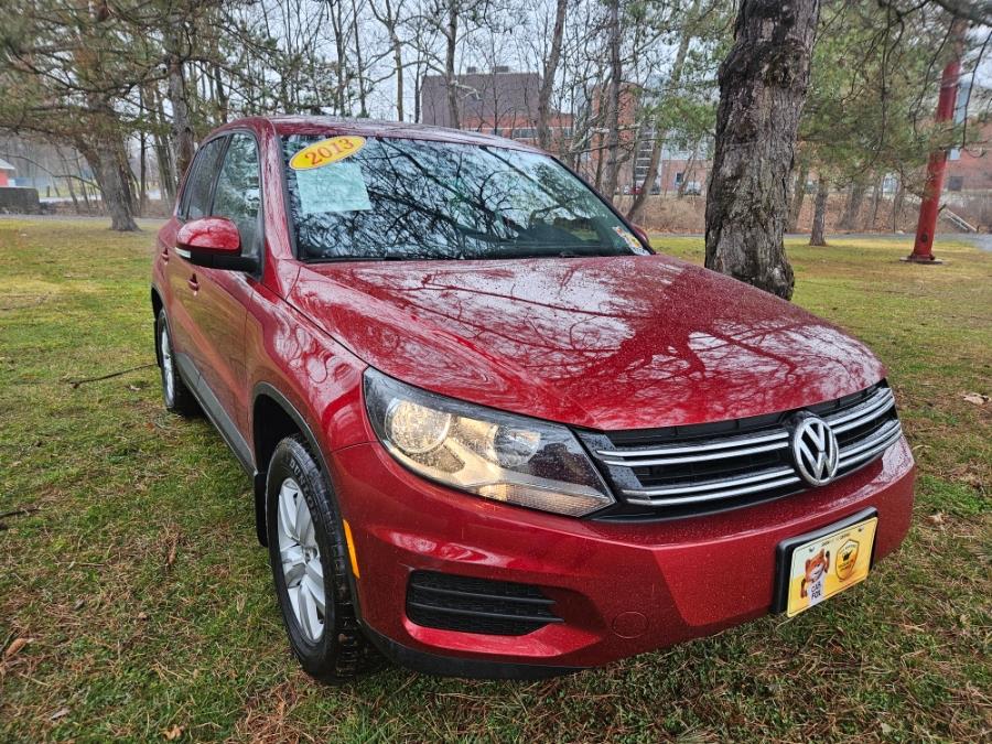 2013 Volkswagen Tiguan 4WD 4dr Auto S w/Sunroof, available for sale in New Britain, Connecticut | Supreme Automotive. New Britain, Connecticut