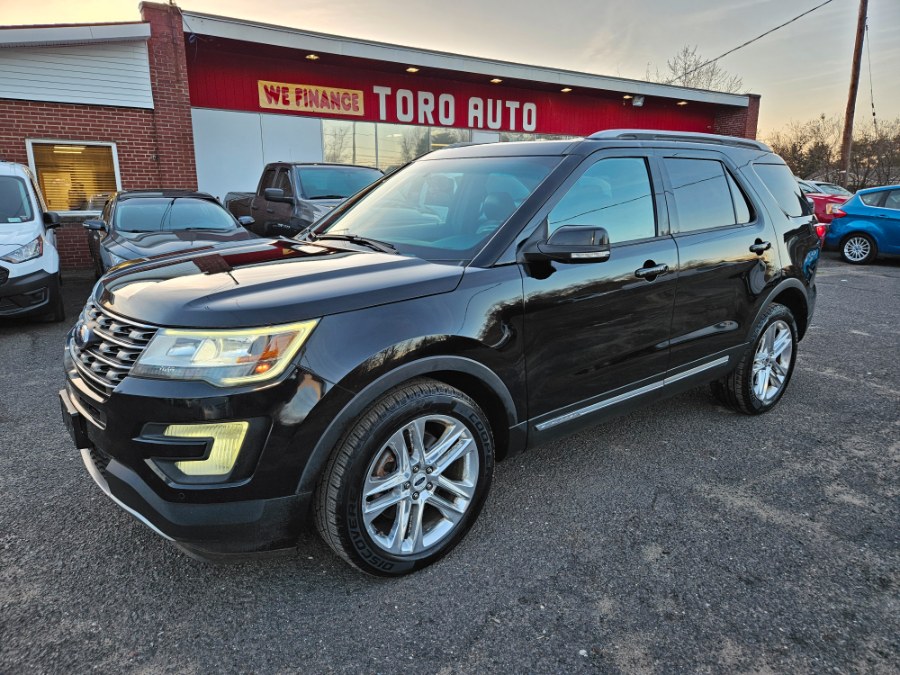 2017 Ford Explorer XLT 4WD, available for sale in East Windsor, Connecticut | Toro Auto. East Windsor, Connecticut
