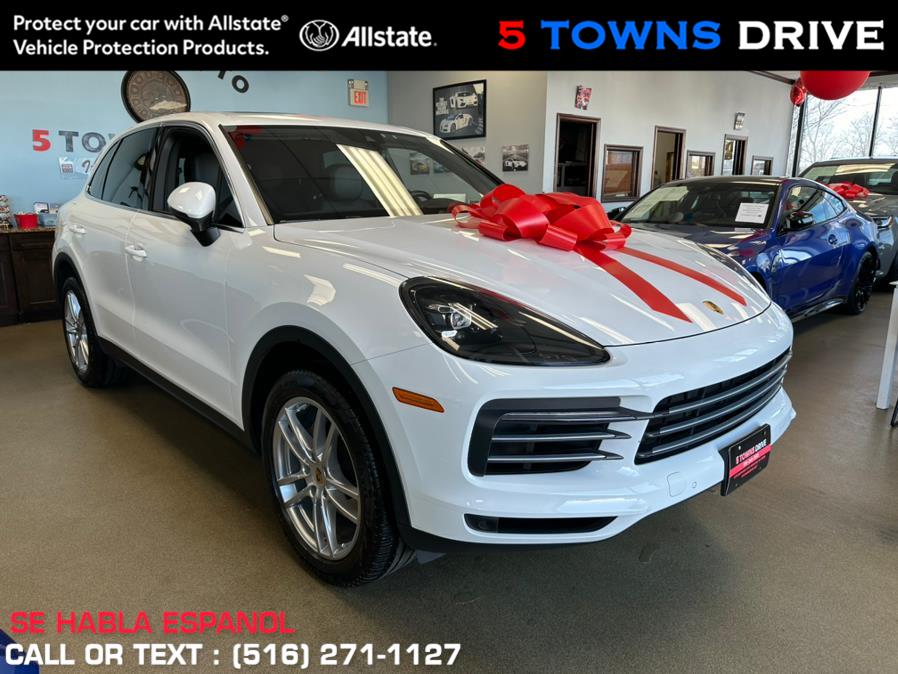 Used 2020 Porsche Cayenne in Inwood, New York | 5 Towns Drive. Inwood, New York