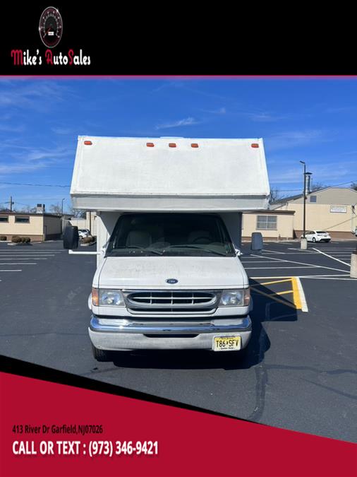 2002 Ford Econoline Commercial Cutaway E-450 Super Duty 176" WB DRW, available for sale in Garfield, New Jersey | Mikes Auto Sales LLC. Garfield, New Jersey