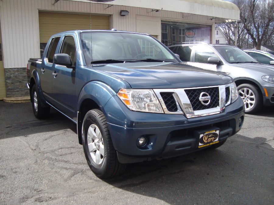 2013 Nissan Frontier 4WD Crew Cab SWB Auto SV, available for sale in Manchester, Connecticut | Yara Motors. Manchester, Connecticut
