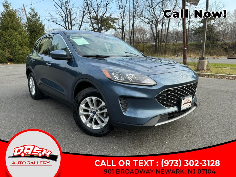 2020 Ford Escape SE AWD, available for sale in Newark, New Jersey | Dash Auto Gallery Inc.. Newark, New Jersey