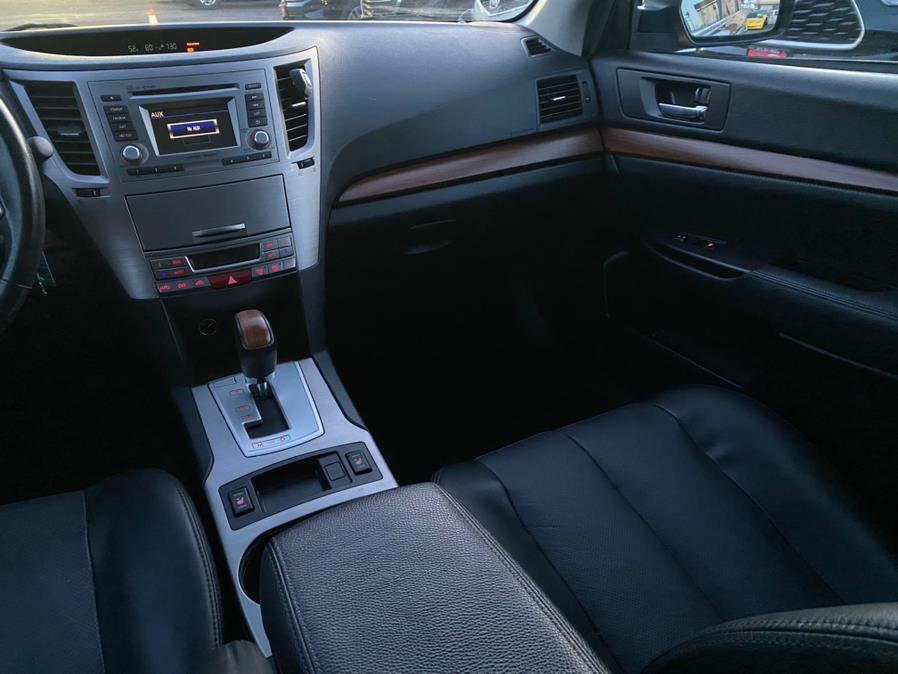 2014 Subaru Outback 4dr Wgn H4 Auto 2.5i Limited, available for sale in Irvington , New Jersey | Auto Haus of Irvington Corp. Irvington , New Jersey 2014 Subaru Outback 4dr Wgn H4 Auto 2.5i Limited, available for sale in Irvington , New Jersey | Auto Haus of Irvington Corp. Irvington , New Jersey