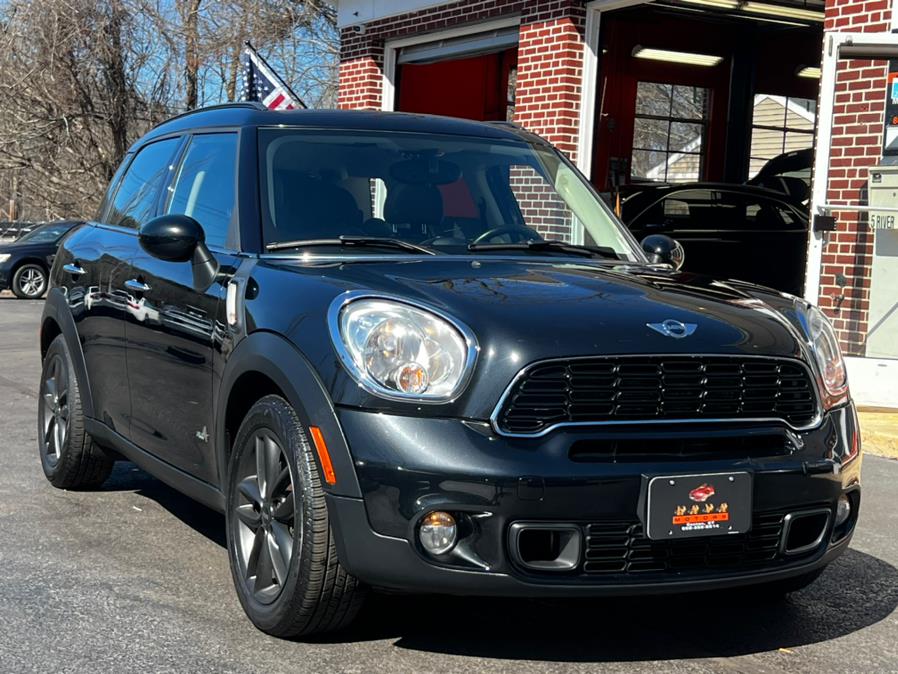 2012 MINI Cooper Countryman AWD 4dr S ALL4, available for sale in Canton, Connecticut | Lava Motors. Canton, Connecticut