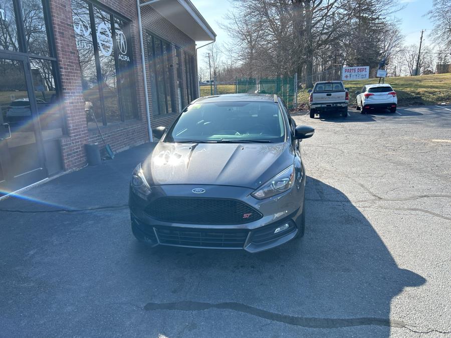 Used 2016 Ford Focus in Middletown, Connecticut | Newfield Auto Sales. Middletown, Connecticut