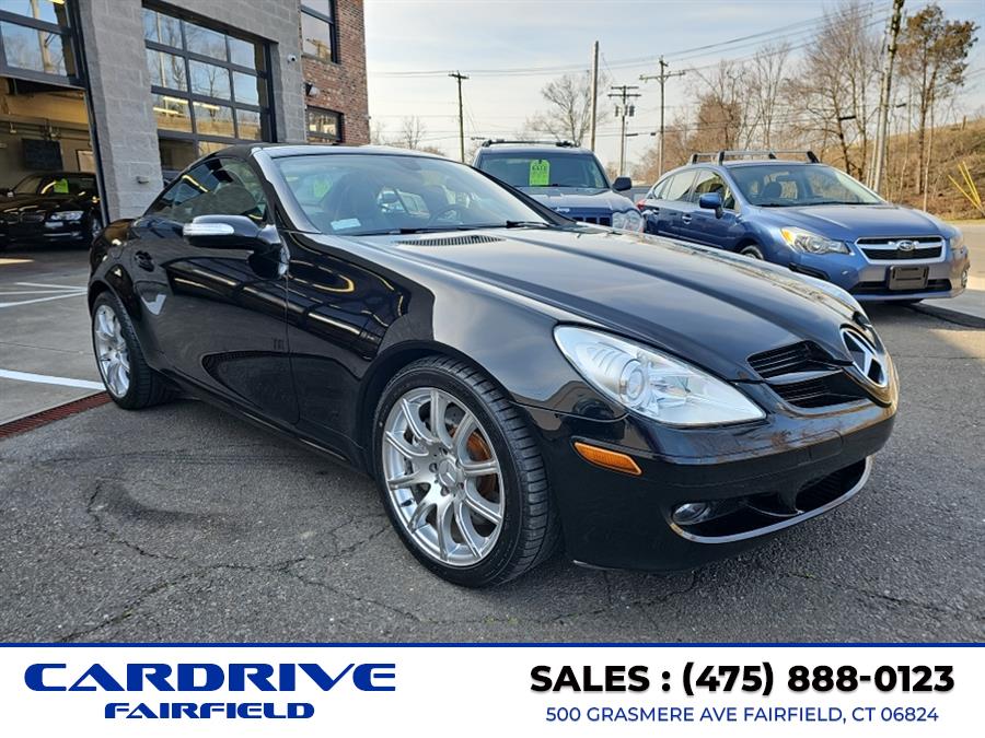 2007 Mercedes-Benz SLK-Class 2dr Roadster 3.5L, available for sale in New Haven, Connecticut | Performance Auto Sales LLC. New Haven, Connecticut