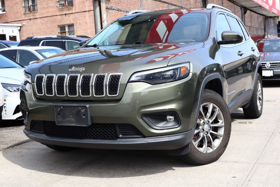 2020 Jeep Cherokee Latitude Plus 4x4, available for sale in Jamaica, New York | Hillside Auto Mall Inc.. Jamaica, New York