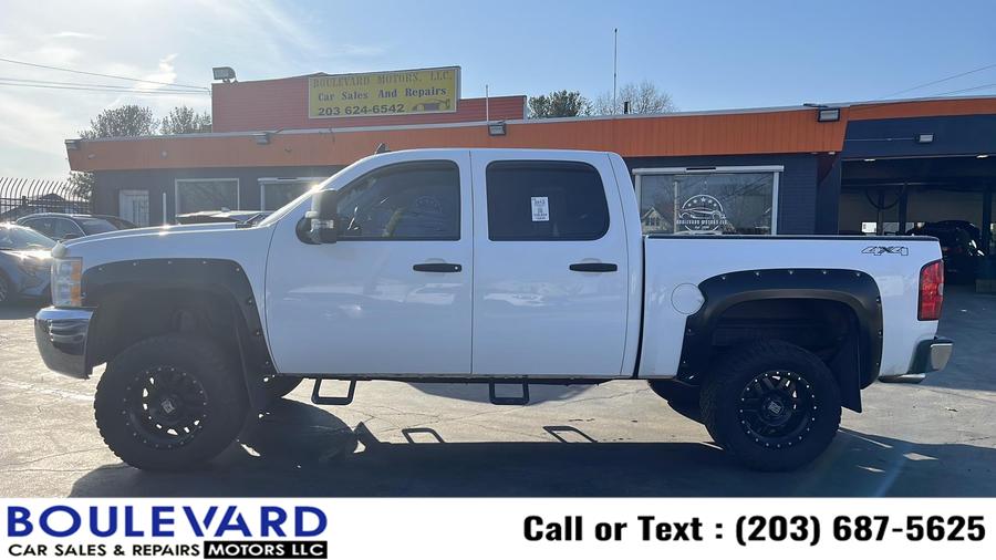 2013 Chevrolet Silverado 1500 Crew Cab LT Pickup 4D 5 3/4 ft, available for sale in New Haven, Connecticut | Boulevard Motors LLC. New Haven, Connecticut