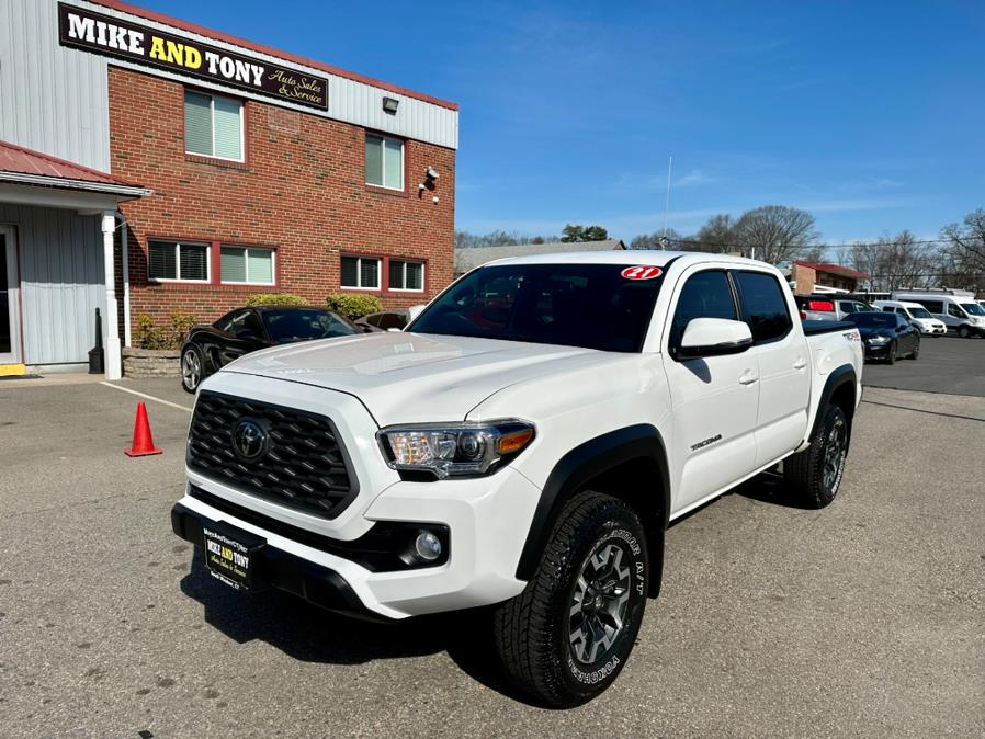 2021 Toyota Tacoma 4WD TRD Sport Double Cab 5'' Bed V6 AT (Natl), available for sale in South Windsor, Connecticut | Mike And Tony Auto Sales, Inc. South Windsor, Connecticut