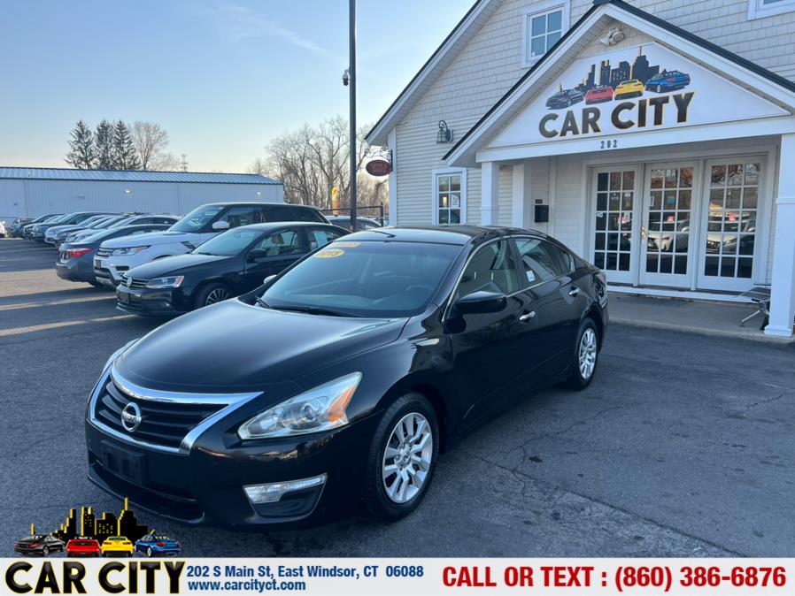 2015 Nissan Altima 4dr Sdn I4 2.5 SV, available for sale in East Windsor, Connecticut | Car City LLC. East Windsor, Connecticut