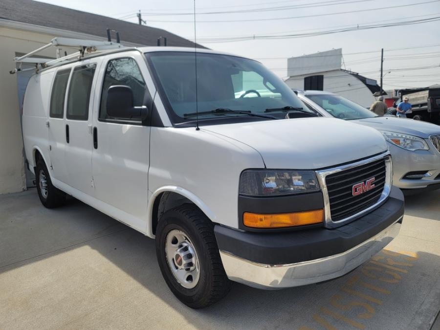 2016 GMC Savana Cargo Van RWD 2500 135", available for sale in Lodi, New Jersey | AW Auto & Truck Wholesalers, Inc. Lodi, New Jersey