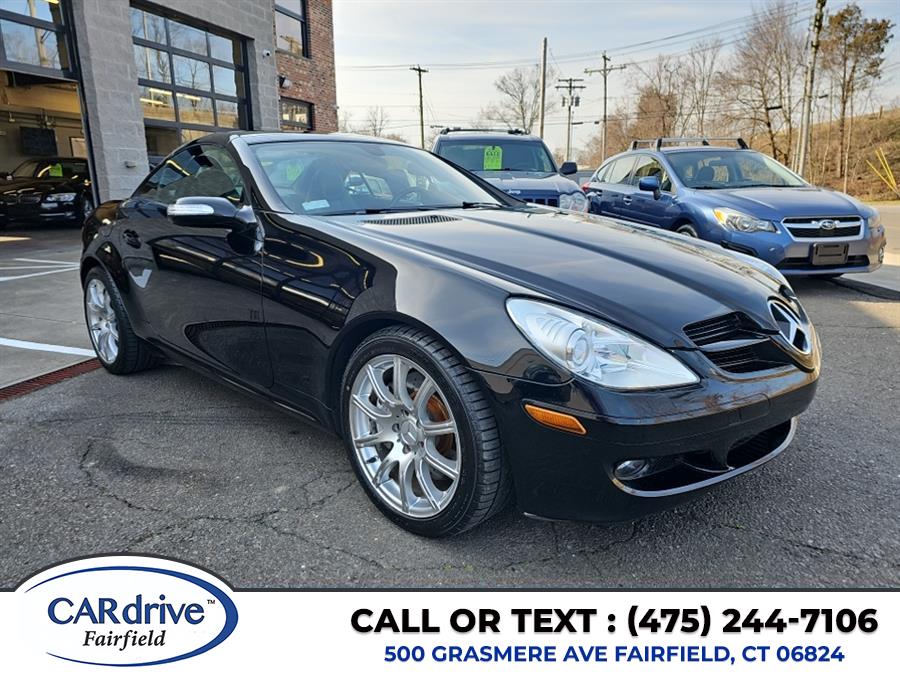 Used 2007 Mercedes-Benz SLK-Class in Fairfield, Connecticut | CARdrive™ Fairfield. Fairfield, Connecticut