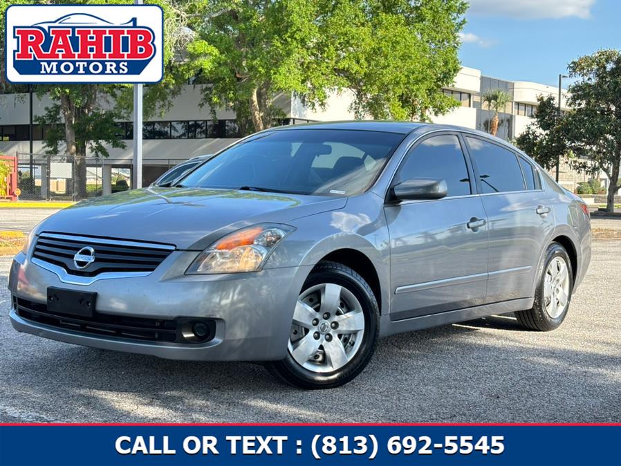 2008 Nissan Altima 4dr Sdn I4 CVT 2.5 S, available for sale in Winter Park, Florida | Rahib Motors. Winter Park, Florida