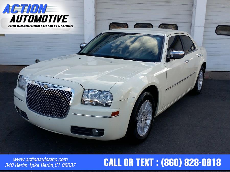Used 2010 Chrysler 300 in Berlin, Connecticut | Action Automotive. Berlin, Connecticut