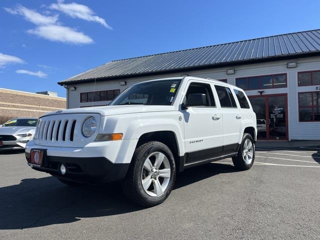 Used 2014 Jeep Patriot in Stratford, Connecticut | Wiz Leasing Inc. Stratford, Connecticut