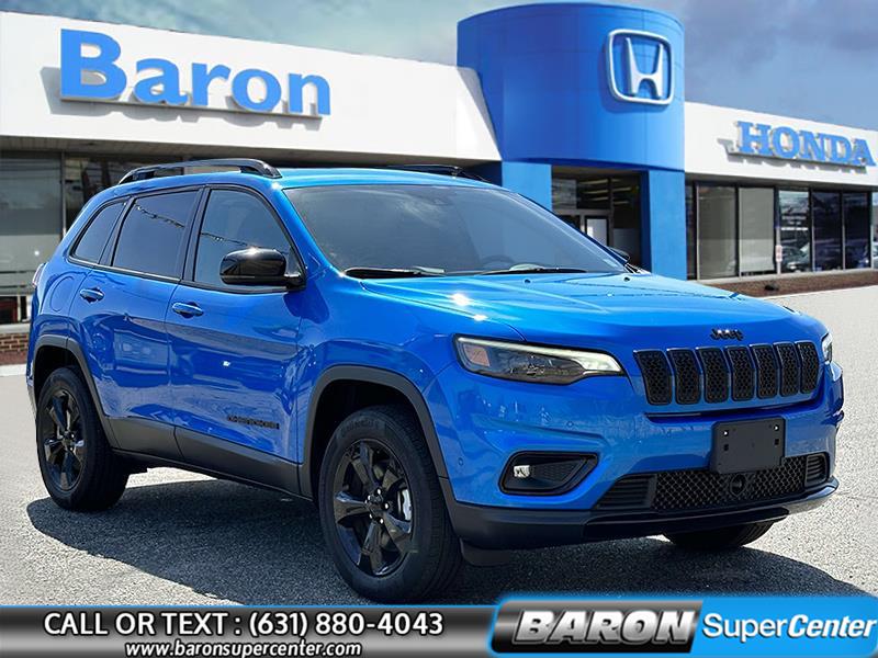 2023 Jeep Cherokee Altitude, available for sale in Patchogue, New York | Baron Supercenter. Patchogue, New York