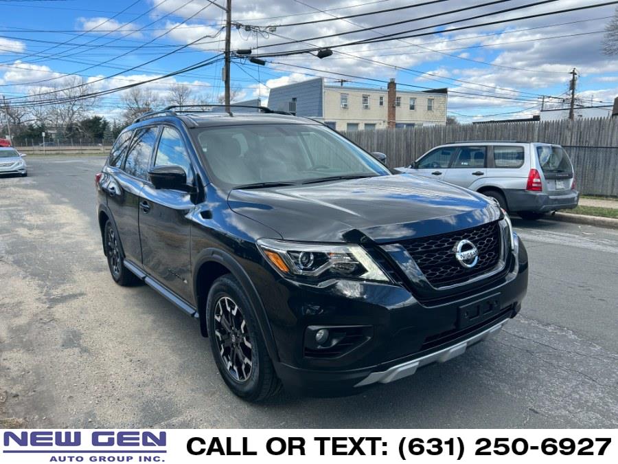 2020 Nissan Pathfinder 4x4 SL, available for sale in West Babylon, New York | New Gen Auto Group. West Babylon, New York