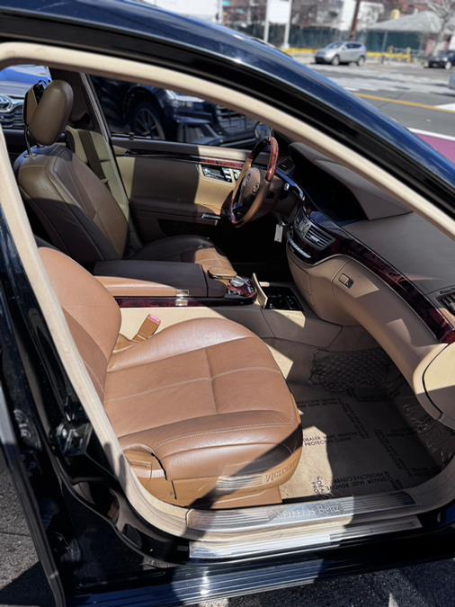 2008 Mercedes-Benz S-Class 4dr Sdn 5.5L V8 4MATIC, available for sale in BROOKLYN, New York | Deals on Wheels International Auto. BROOKLYN, New York 2008 Mercedes-Benz S-Class 4dr Sdn 5.5L V8 4MATIC, available for sale in BROOKLYN, New York | Deals on Wheels International Auto. BROOKLYN, New York