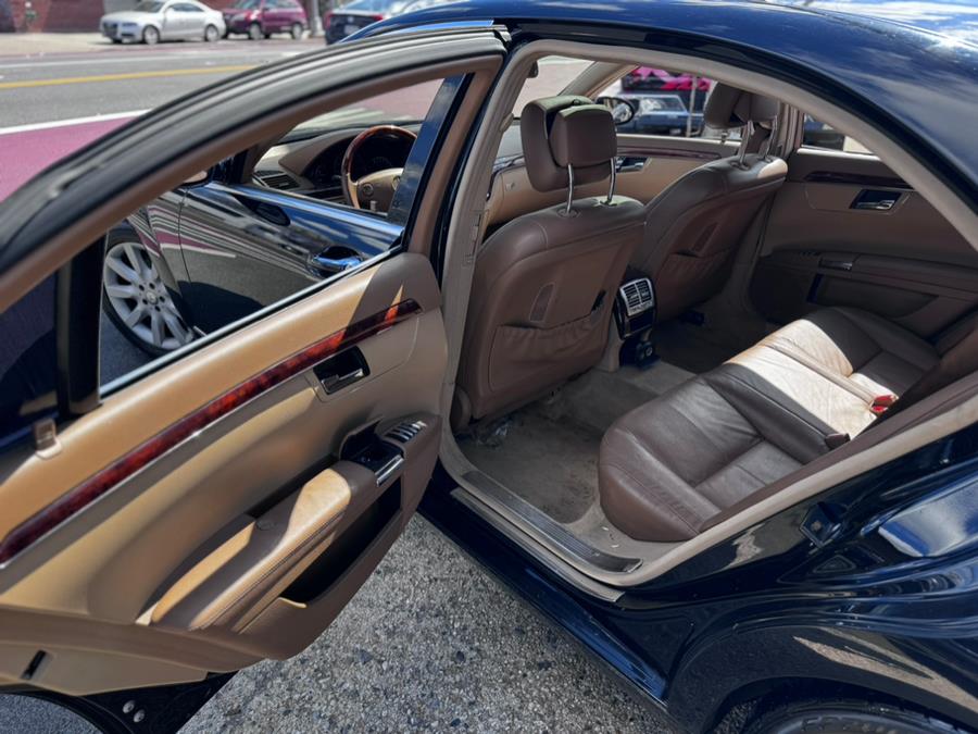 2008 Mercedes-Benz S-Class 4dr Sdn 5.5L V8 4MATIC, available for sale in BROOKLYN, New York | Deals on Wheels International Auto. BROOKLYN, New York 2008 Mercedes-Benz S-Class 4dr Sdn 5.5L V8 4MATIC, available for sale in BROOKLYN, New York | Deals on Wheels International Auto. BROOKLYN, New York