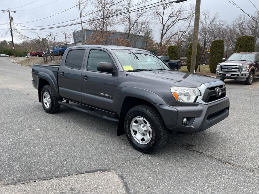 2015 Toyota Tacoma 4WD Double Cab V6 AT (Natl), available for sale in Ashland , Massachusetts | New Beginning Auto Service Inc . Ashland , Massachusetts