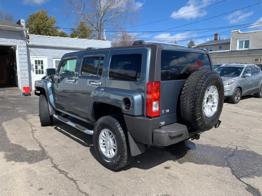 2006 HUMMER H3 4dr 4WD SUV, available for sale in Springfield, Massachusetts | Absolute Motors Inc. Springfield, Massachusetts 2006 HUMMER H3 4dr 4WD SUV, available for sale in Springfield, Massachusetts | Absolute Motors Inc. Springfield, Massachusetts