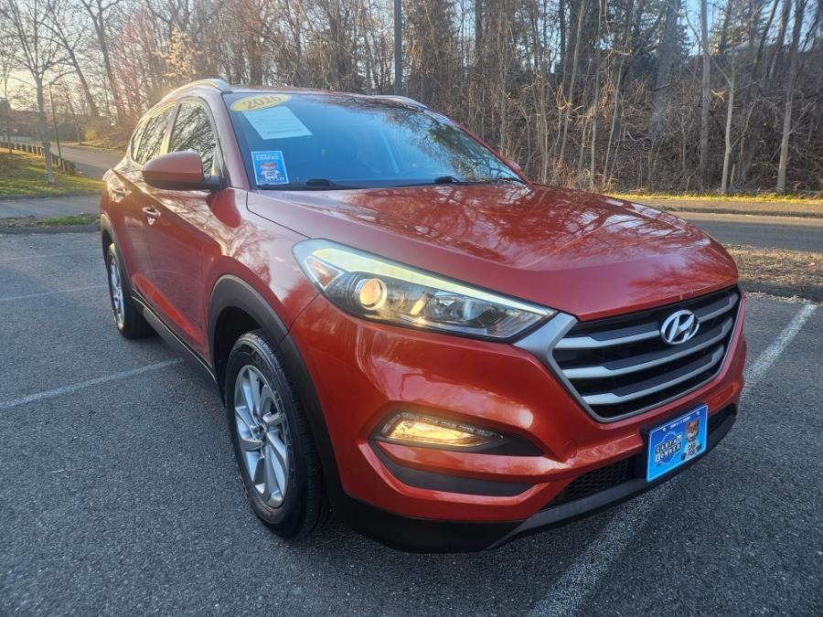 2016 Hyundai Tucson AWD 4dr SE, available for sale in New Britain, Connecticut | Supreme Automotive. New Britain, Connecticut