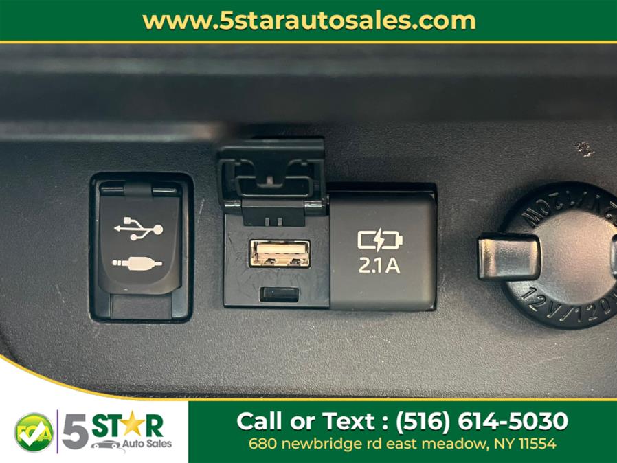 2019 Toyota Highlander Limited V6 AWD (Natl), available for sale in East Meadow, New York | 5 Star Auto Sales Inc. East Meadow, New York 2019 Toyota Highlander Limited V6 AWD (Natl), available for sale in East Meadow, New York | 5 Star Auto Sales Inc. East Meadow, New York