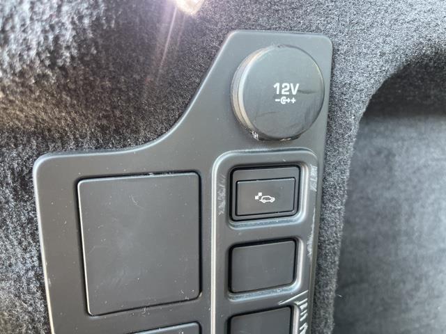 2020 Land Rover Discovery SE, available for sale in Freehold, New Jersey | Shop Auto. Freehold, New Jersey 2020 Land Rover Discovery SE, available for sale in Freehold, New Jersey | Shop Auto. Freehold, New Jersey