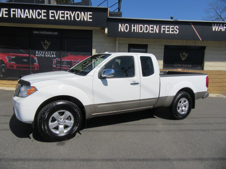 Used Nissan Frontier 4WD King Cab Auto SV 2013 | Royalty Auto Sales. Little Ferry, New Jersey