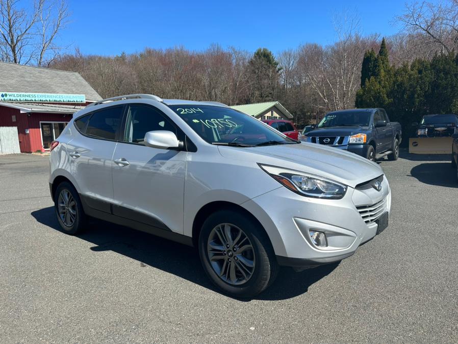 2014 Hyundai Tucson AWD 4dr SE PZEV, available for sale in Southwick, Massachusetts | Country Auto Sales. Southwick, Massachusetts