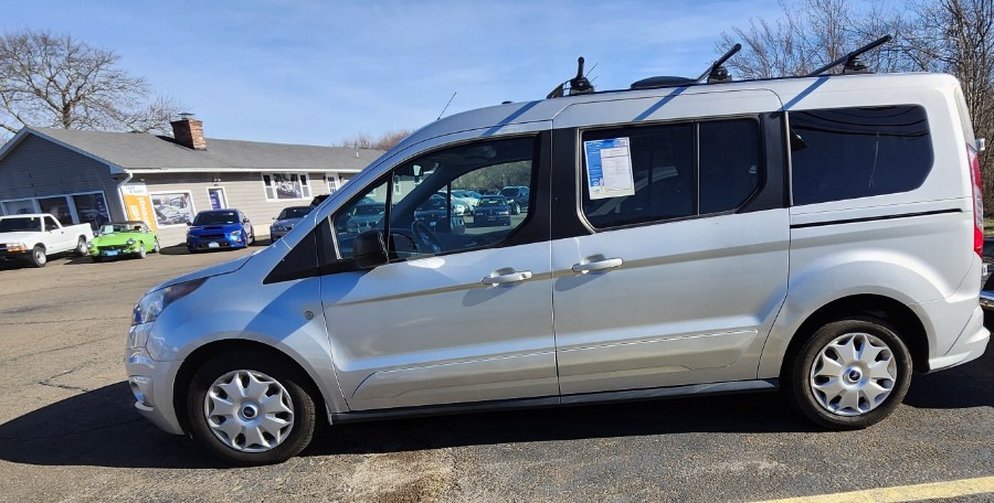 2015 Ford Transit Connect Wagon 4dr Wgn LWB XLT, available for sale in Clinton, Connecticut | M&M Motors International. Clinton, Connecticut