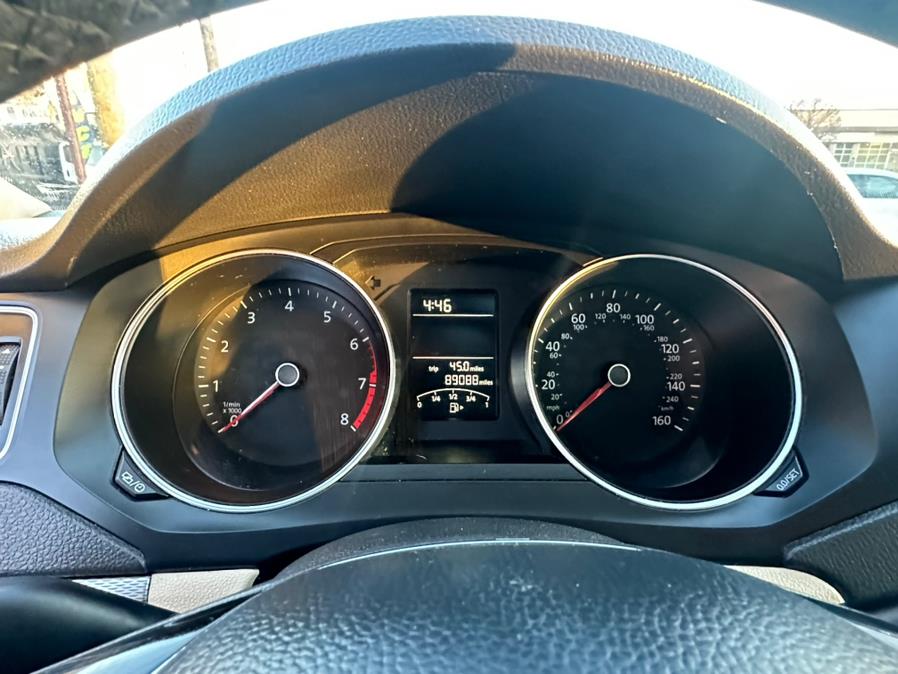 Volkswagen Jetta Sedan 2015 in Danbury, Waterbury, Hartford, Torrington