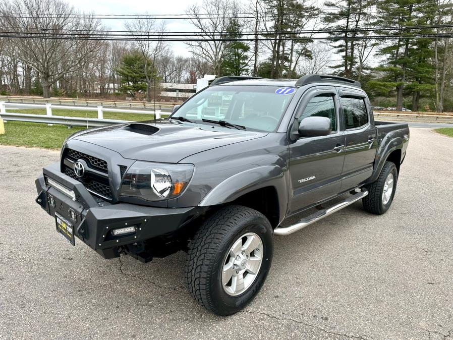 Used 2011 Toyota Tacoma in South Windsor, Connecticut | Mike And Tony Auto Sales, Inc. South Windsor, Connecticut