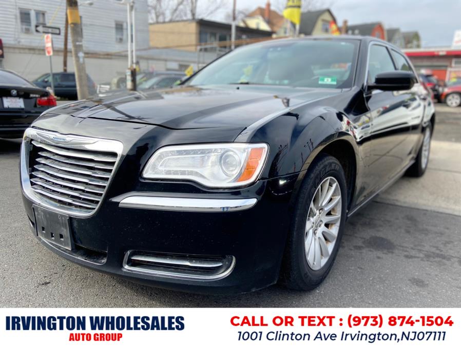 2013 Chrysler 300 4dr Sdn RWD, available for sale in Irvington, New Jersey | Irvington Wholesale Group. Irvington, New Jersey
