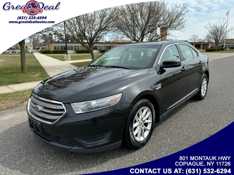 Used 2014 Ford Taurus in Copiague, New York | Great Deal Motors. Copiague, New York